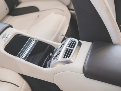 2016 ROLLS-ROYCE DAWN 照片 58