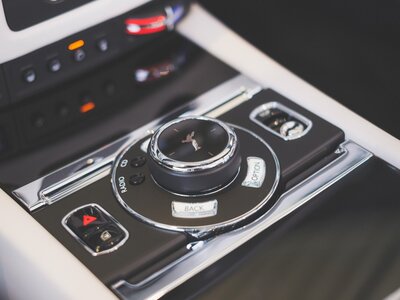 2016 ROLLS-ROYCE DAWN 照片 67