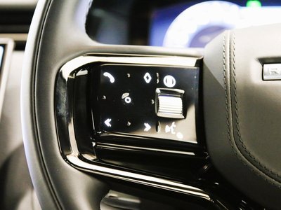 2025 LAND Rover RANGE ROVER VELAR thumbnail 53
