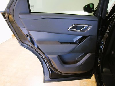 2025 LAND Rover RANGE ROVER VELAR thumbnail 24