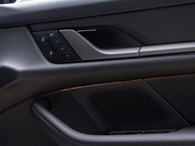 2024 Porsche TAYCAN 缩略图 13