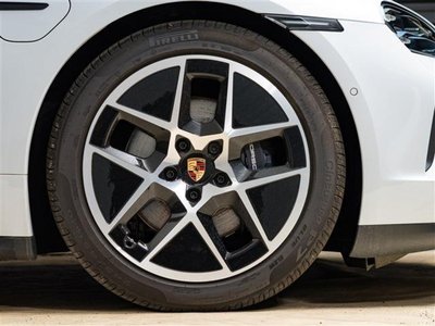 2024 Porsche TAYCAN 缩略图 9