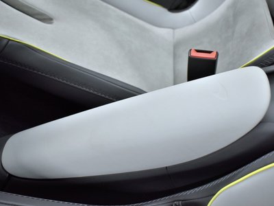 صورة 49 لـ 2025 Mclaren ARTURA