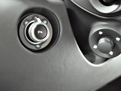 صورة 39 لـ 2025 Mclaren ARTURA