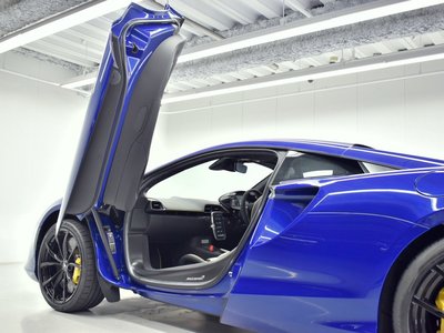 صورة 52 لـ 2025 Mclaren ARTURA