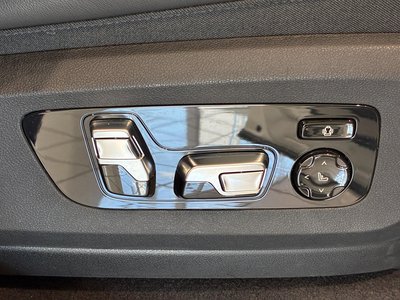 2024 BMW XM photo 12