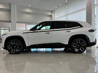 2024 BMW XM photo 4