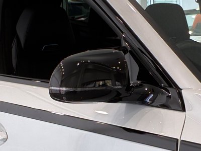 2024 BMW XM thumbnail 41