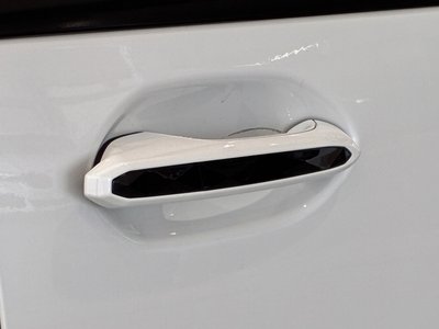 2024 BMW XM thumbnail 42