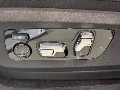 2024 BMW XM photo 16