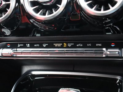 2022 Mercedes-BENZ CLA AMG — фото 7
