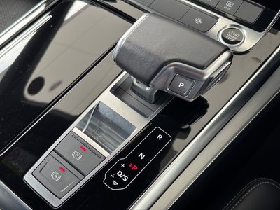 2022 AUDI Q8 — миниатюра 36