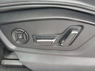 2022 AUDI Q8 — миниатюра 23