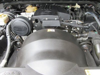 2014 LAND Rover DEFENDER photo 16