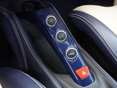 2017 Ferrari 488 SPIDER 照片 31