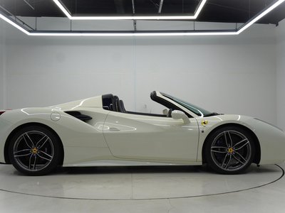 2017 Ferrari 488 SPIDER — фото 4
