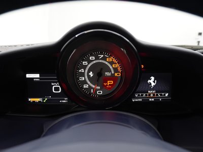 2017 Ferrari 488 SPIDER 照片 24