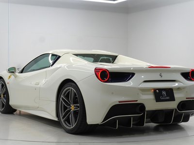 2017 Ferrari 488 SPIDER — фото 15