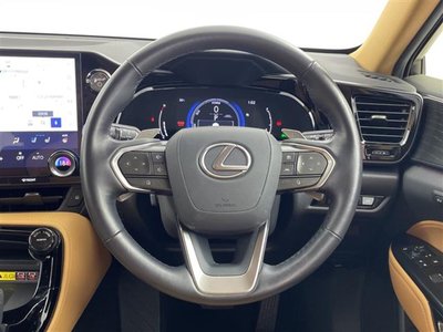 2023 Lexus NX thumbnail 22
