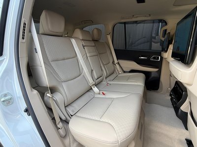 2026 Toyota LAND CRUISER 300 thumbnail 36