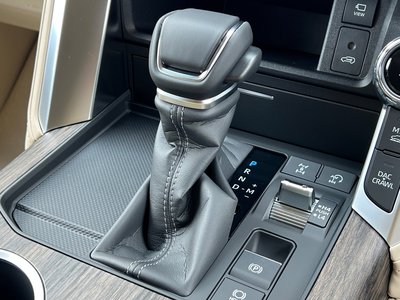 2026 Toyota LAND CRUISER 300 thumbnail 63