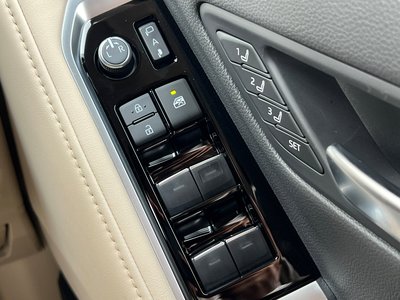 2026 Toyota LAND CRUISER 300 thumbnail 71