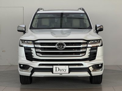 2026 Toyota LAND CRUISER 300 photo 14