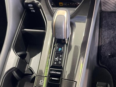 2024 Toyota CROWN SPORT thumbnail 24