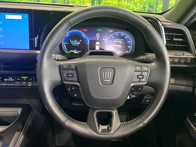 2024 Toyota CROWN SPORT photo 11