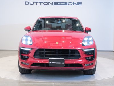 2018 Porsche MACAN photo 4