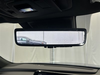 2025 Toyota CROWN ESTATE thumbnail 20