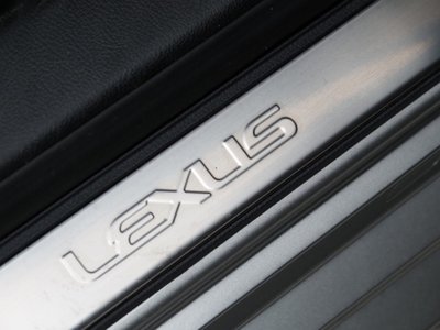 2025 Lexus ES thumbnail 63