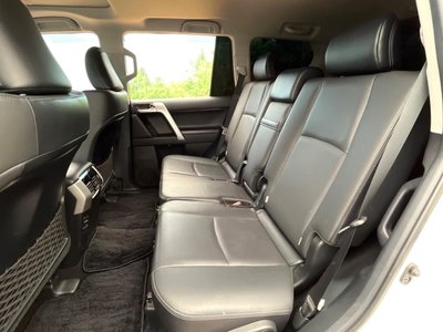 2023 Toyota LAND CRUISER PRADO 缩略图 31