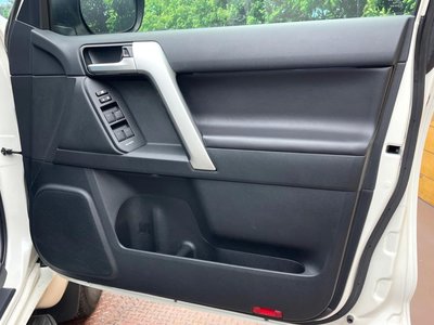 2023 Toyota LAND CRUISER PRADO 缩略图 48