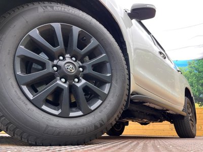 2023 Toyota LAND CRUISER PRADO 缩略图 12