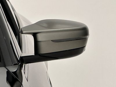 2025 BMW I4 照片 13