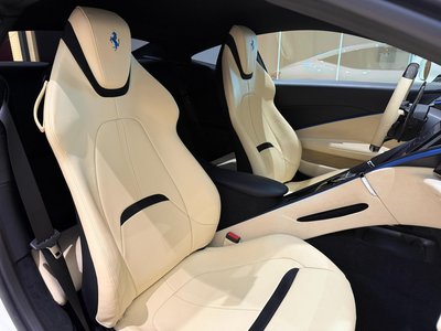 صورة مصغرة 17 لـ 2024 Ferrari ROMA