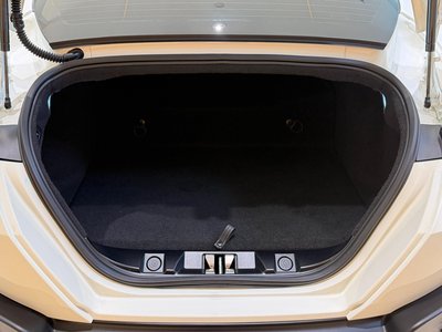 صورة مصغرة 26 لـ 2024 Ferrari ROMA