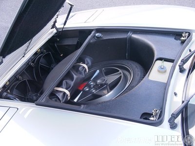 صورة 8 لـ 1989 Ferrari 328 GTB