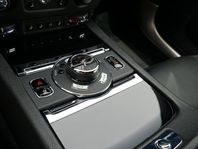 2015 ROLLS-ROYCE WRAITH 照片 38