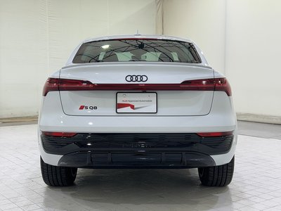 صورة مصغرة 35 لـ 2025 AUDI SQ8 SPORTBACK E-TRON