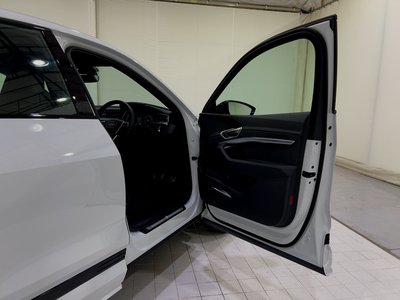 صورة مصغرة 48 لـ 2025 AUDI SQ8 SPORTBACK E-TRON