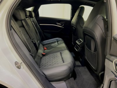 صورة مصغرة 70 لـ 2025 AUDI SQ8 SPORTBACK E-TRON