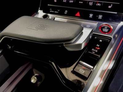 صورة مصغرة 66 لـ 2025 AUDI SQ8 SPORTBACK E-TRON