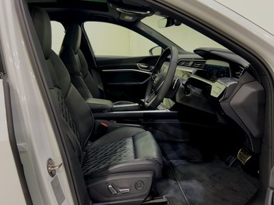صورة مصغرة 13 لـ 2025 AUDI SQ8 SPORTBACK E-TRON