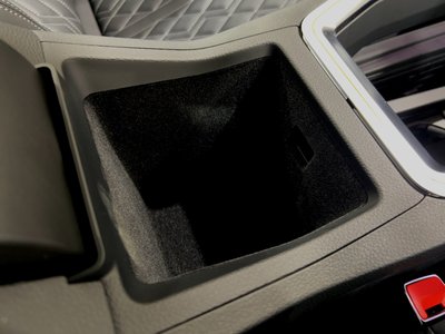صورة مصغرة 68 لـ 2025 AUDI SQ8 SPORTBACK E-TRON