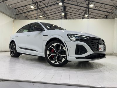 صورة مصغرة 30 لـ 2025 AUDI SQ8 SPORTBACK E-TRON