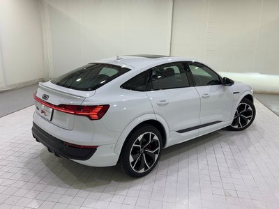 صورة مصغرة 33 لـ 2025 AUDI SQ8 SPORTBACK E-TRON