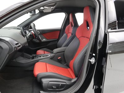 2025 BMW 1 SERIES 照片 13