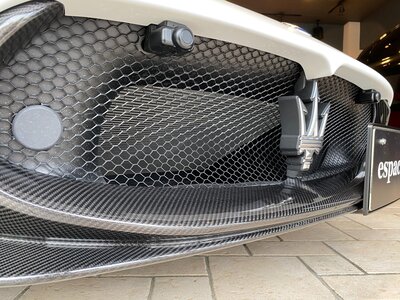 صورة 11 لـ 2022 Maserati MC20